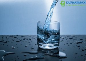 Giải đáp: Uống nhiều nước bù điện giải có tốt không?